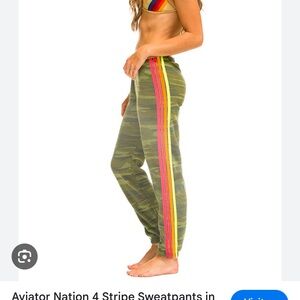 Like new! Seriously worn under a handful of times!